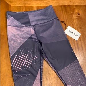 ZYIA Active Radical Light n Tight Hi-Rise 7/8